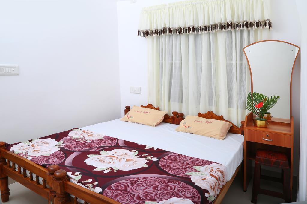 Coconut Grove Apartment Kochi Room photo